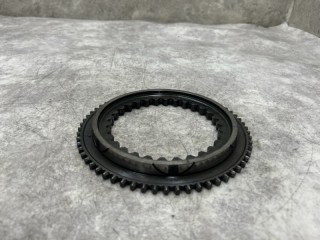 Конус синхронизатора КПП, ориг. номер 1316304156, K2000183, 109386, 95534407, 0769186303, 42543323, 0769171904, 95531630, 8313753SX, 1297304529, 81324250157, 1643381, 022357, 351015, 42581855, 81324250214, 1316304146, T3156032, 2188230, 76587, 82324250010, 5001864640, 42540018, 5001864355, 1621137, 195534407, 0192212, DAF MAN RENAULT IVECO