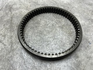 Муфта синхронизатора КПП, ориг. номер K2000803, 95534379, 1356304024, 95534938, 154456, 1865591, 0769186275, 154358, 1316304169, 81324020228, K2000114, T22283, 95531627, 81324020211, 646045, 195534938K, 42549965, 202357, 1677594, 42563275, 1315304136, 1621141, T3169032, 82324020014, T18070, 1316304136, 2206237, 195534379K, 76542, T6304024, A0012622623, 85108756, A0012622423, 5001864353, 42540016, 0178071, 85105112, 0012622423, 5001866870, T17872, 0204514, 503484946, 203126, M057402, M057404, 81324020245, DAF MAN RENAULT IVECO