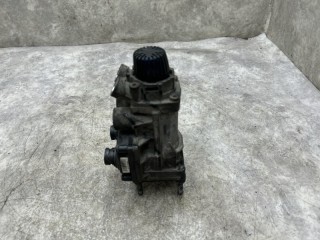 Главный тормозной кран, ориг. номер 0258007057, 1677510, 4800030040, 092138, 2232002, 0901C004, 8519803SX, 80450, 05569466, SK305004901, 570158, TM1532002, BS16775, 352602, 570158SP, 10480020, 901C004, S280745, PN13040, 1895093, J67RK037A, 92138, 5569466, DAF XF105