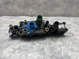 Блок клапанов КПП ZF Ecosplit, ориг. номер 0501216080, 0501219314, 1812080, 1957048, 1736648, S161134, 303110069, 95536380, T192703, KY130008, 1506338, 0693600, 10106043, DAF XF105 XF 105