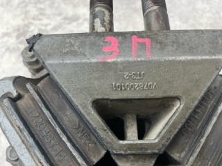 Подушка двигателя задняя Sitrak C7H, WG9925590380