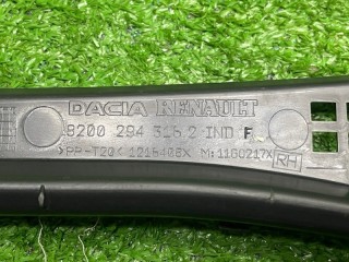 Планка под лобовое стекло правая, ориг. номер 8200294316, Lada Largus 2012-2026