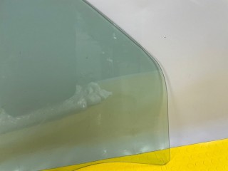 Стекло двери передней левой, ориг. номер 803015990R, Renault Duster 2015-2021