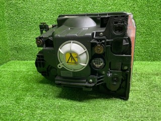 Фара правая, ориг. номер XBC500402, Land Rover Discovery 3 2004-2009