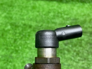 Форсунка топливная, ориг. номер LR006495, Land Rover Discovery 3 2004-2009