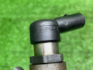Форсунка топливная, ориг. номер LR006495, Land Rover Discovery 3 2004-2009