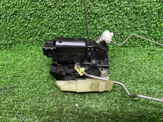 Замок двери передней левой, ориг. номер 805033784R, Renault Duster 2015-2021