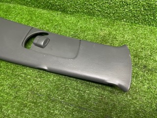 Обшивка стойки правая, ориг. номер 6241060040, Toyota LAND CRUISER PRADO 120 2007-2009
