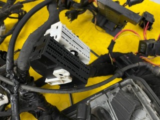 Проводка подкапотная, ориг. номер 6RU971052, Volkswagen Polo 2014-2018