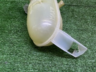 Бачок расширительный, ориг. номер 8450009504, Lada XRAY 2015-2026