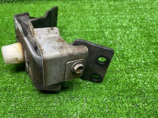 Опора КПП, ориг. номер 1237131050, Toyota LAND CRUISER PRADO 120 2007-2009