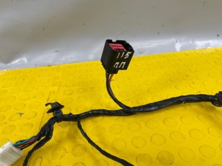 Накладка двери передняя правая, ориг. номер 6600091787, Geely Coolray 2019-2024
