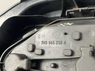 Фонарь задний правый, ориг. номер 7H5945096M, Volkswagen Transporter T5 2009-2015