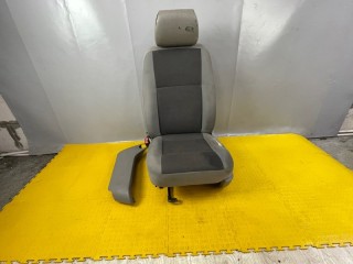 Сиденье переднее правое Volkswagen Transporter T5 2009-2015