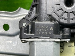 Стеклоподъемник задний левый, ориг. номер 827210502R, Lada XRAY CROSS
