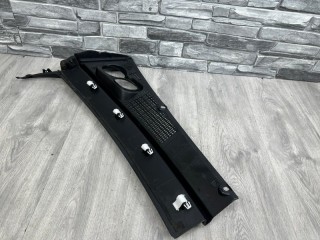 Планка под лобовое стекло правая, ориг. номер 8450022296, Lada XRAY CROSS