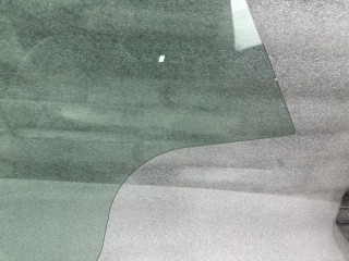 Стекло двери передней правой, ориг. номер 803000694R, Lada XRAY CROSS