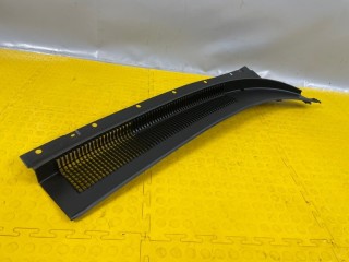 Планка под лобовое стекло правая, ориг. номер 8616126000, Hyundai Santa Fe Classic SM