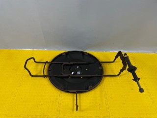 Крепление запасного колеса, ориг. номер 6281226500, Hyundai Santa Fe Classic SM