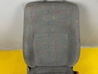 Сиденье переднее правое, ориг. номер 7H0881618F, Volkswagen Transporter T5 2002-2009