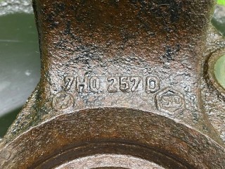 Кулак поворотный передний левый, ориг. номер 7H0407257G, Volkswagen Transporter T5 2002-2009