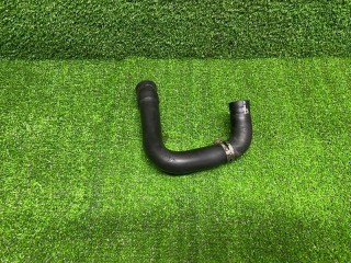 Патрубок системы охлаждения, ориг. номер 044121073AK, Volkswagen Transporter T5 2002-2009