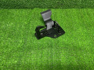 Крюк замка капота, ориг. номер 7H0823480A, Volkswagen Transporter T5 2002-2009