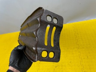 Крепление запасного колеса, ориг. номер 7H0801903B, Volkswagen Transporter T5 2002-2009