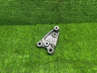 Кронштейн опоры двигателя правый, Honda Civic 4D 2008-2012