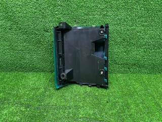 Накладка под фонарь правая, ориг. номер 7H0807322A, Volkswagen Transporter T5 2002-2009