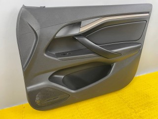 Обшивка двери передняя правая, ориг. номер 8450008322, Lada Vesta 2015-2026