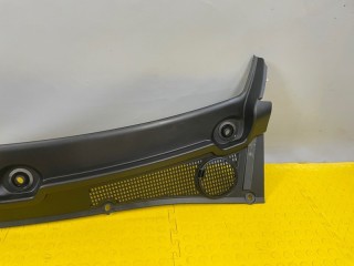 Планка под лобовое стекло, ориг. номер 668631877R, Lada XRAY 2015-2026