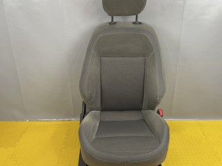 Сиденье переднее правое, ориг. номер 52072984, Chevrolet Cobalt 2011-2016