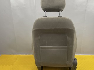 Сиденье переднее правое, ориг. номер 52072984, Chevrolet Cobalt 2011-2016