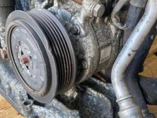 Компрессор кондиционера Audi A5 8T 2007-2011