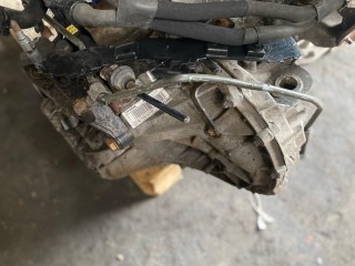 КПП механическая (МКПП), ориг. номер 8201129037, Renault Trafic 2 [рестайлинг] 2006-2014
