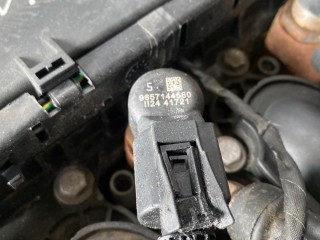 форсунка топливная, ориг. номер 9657144580, Ford Kuga 1 поколение 2008-2013