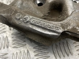 кулак передний правый, ориг. номер 31216858312, 31216858311, BMW 4 F32/F33 2013-2017