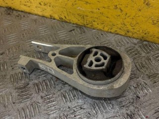 подушка крепления КПП, ориг. номер 42602538, Buick Encore GX 1 поколение 2019-2023