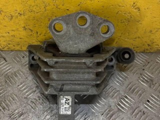 подушка крепления двигателя Opel Insignia A 2008-2013, 2.0 л, 13227717