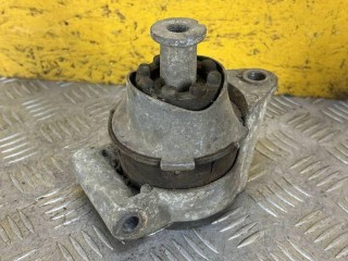 подушка крепления двигателя Opel Zafira B 2005-2008, 1.9 л, 24427641