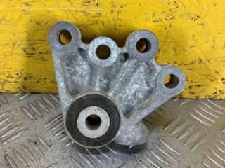 кронштейн коробки (балка кпп), ориг. номер 42481300, Buick Encore GX 1 поколение 2019-2023