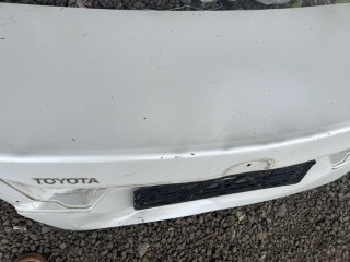Крышка багажника задняя Toyota Camry V 50 55 2009-2011