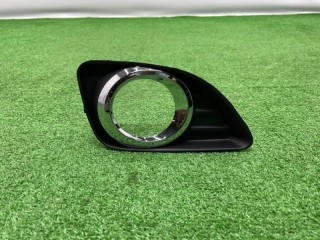Рамка противотуманки передняя правая, ориг. номер 5203033030, Toyota Camry V40 2006-2009