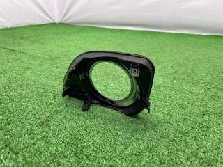 Рамка противотуманки передняя правая, ориг. номер 5203033030, Toyota Camry V40 2006-2009