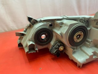 Фара галоген передняя правая, ориг. номер 8113033612, Toyota Camry v40 2004-2006