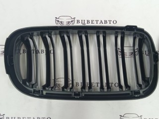 Решетка радиатора передняя, ориг. номер 51118056323, BMW X5 F15\F16