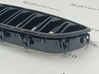 Решетка радиатора передняя, ориг. номер 51137203203, BMW 5 F10\F18