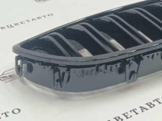 Решетка радиатора передняя, ориг. номер 51137203203, BMW 5 F10\F18