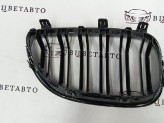 Решетка радиатора передняя, ориг. номер 51137201970, BMW 3 Е90